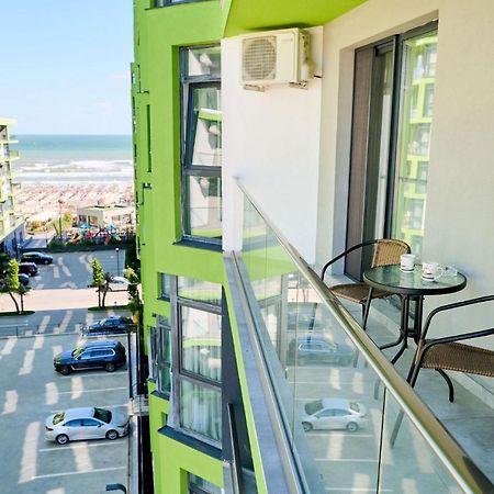 Seascape Apartment Spa N Pool Beach Resort Mamaia Kültér fotó